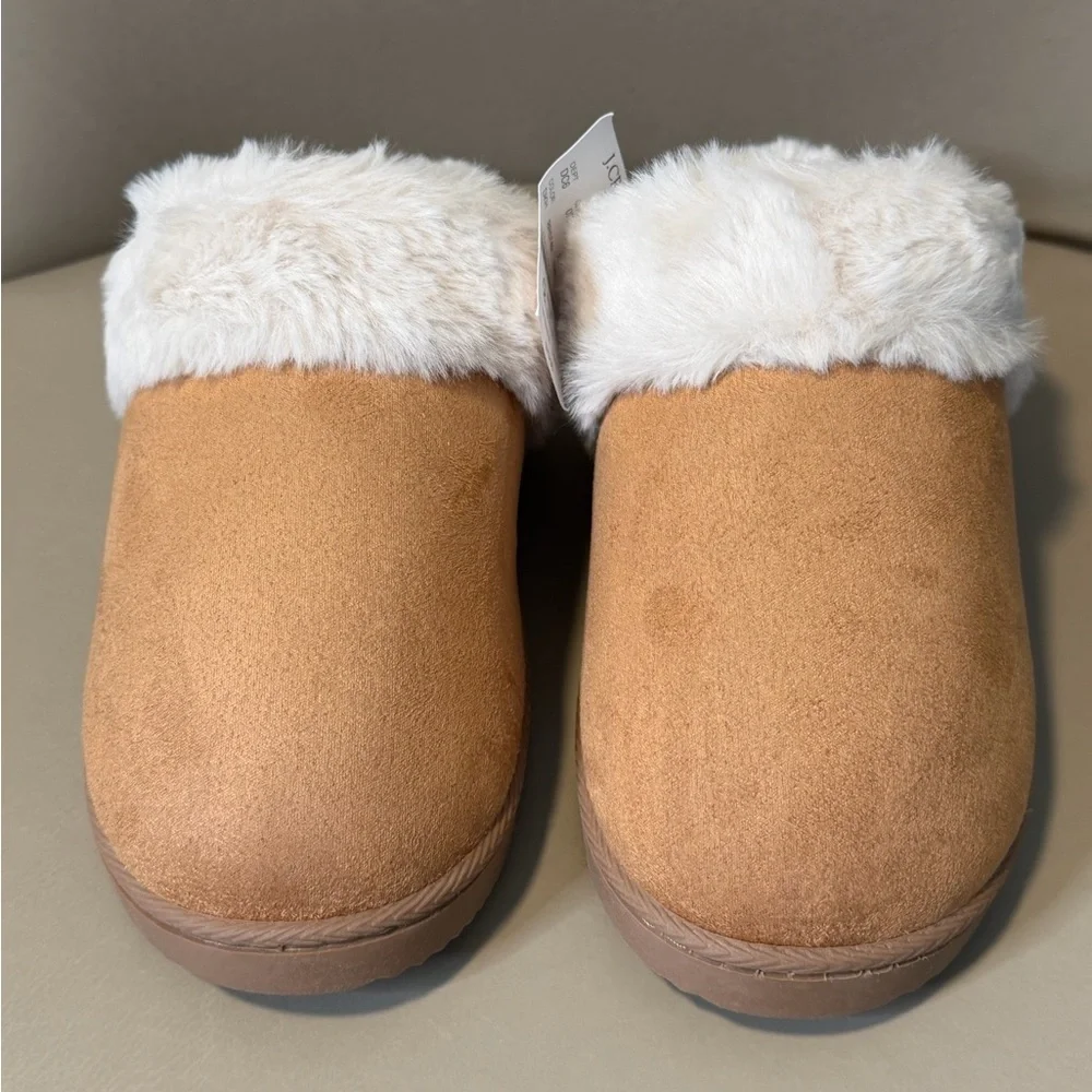 New with Tags! J. Crew Sueded Scuff Slippers in Desert Khaki. Size 6.